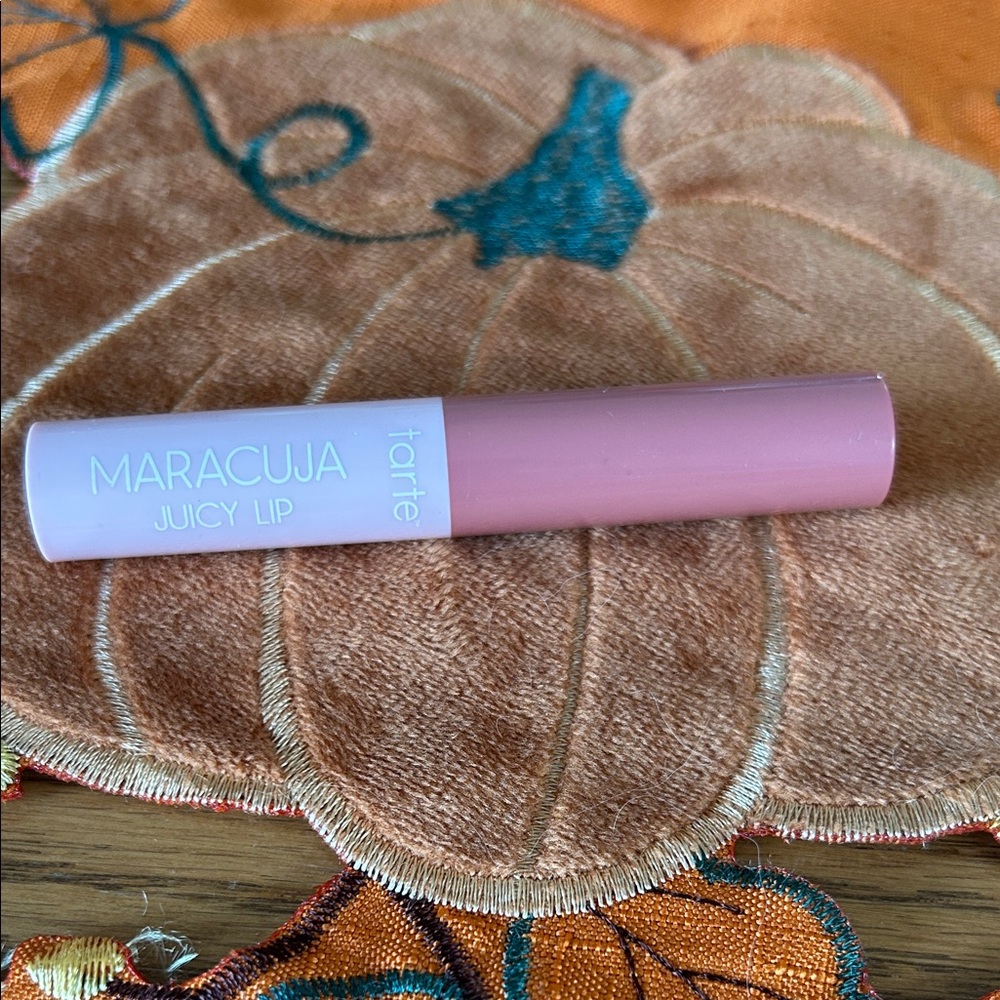 Tarte Maracuja Juicy Lip - in Rose